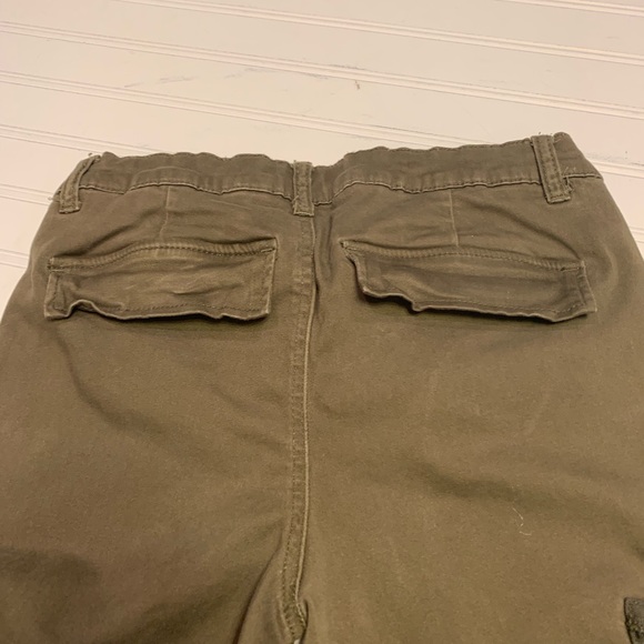 🐣🐣Versona Olive Color Modern Size 10 pants - Picture 6 of 8